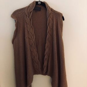 Anthropoligie vest tan/brown small